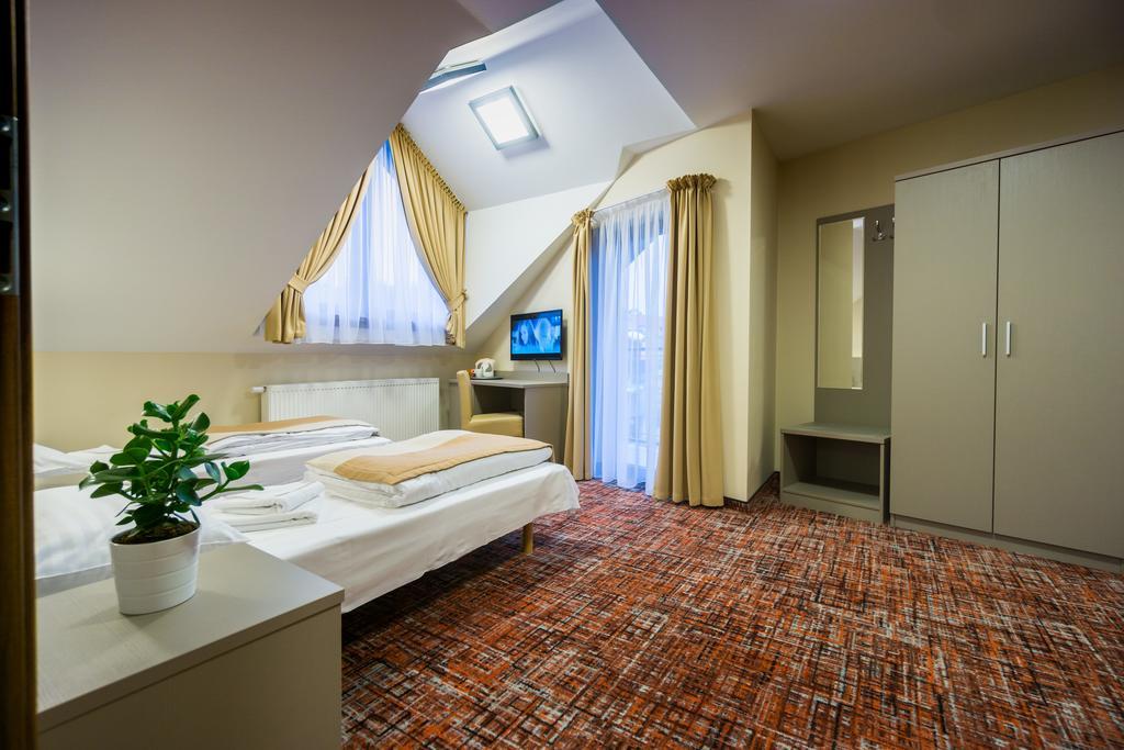 Pensjonat Kanion Bed & Breakfast Szklarska Poręba Eksteriør bilde